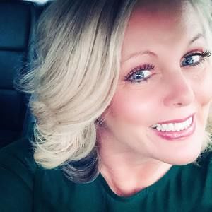 Meet your Posher, Tamela